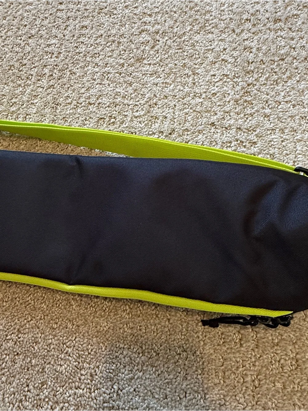 Black Yellow Insulated 6 Pack Beer Soda Cooler Tube Sleeve Shoulder Strap Travel